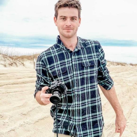 Meet your Posher, Dustin - Picture 1 of 1